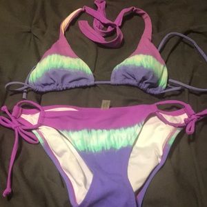 Victoria’s Secret bikini